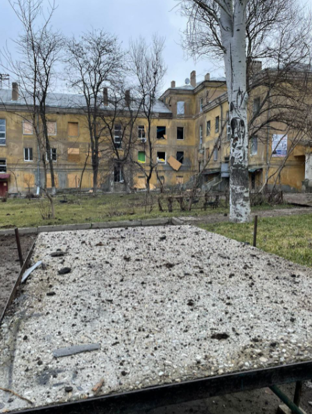 Результат російської атаки. Фото: telegram/Павло Кириленко / Донецька ОВА