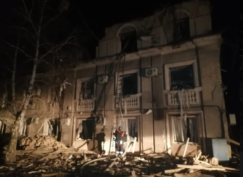 Результат російської атаки. Фото: telegram/Павло Кириленко / Донецька ОВА
