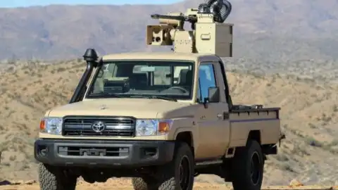 Автоматическая пушка Mk44 Bushmaster II, установленная на пикап. Фото из открытых источников