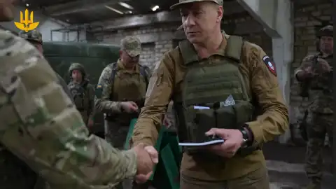 Украинские энергетики продолжают помогать частям ВСУ на передовой