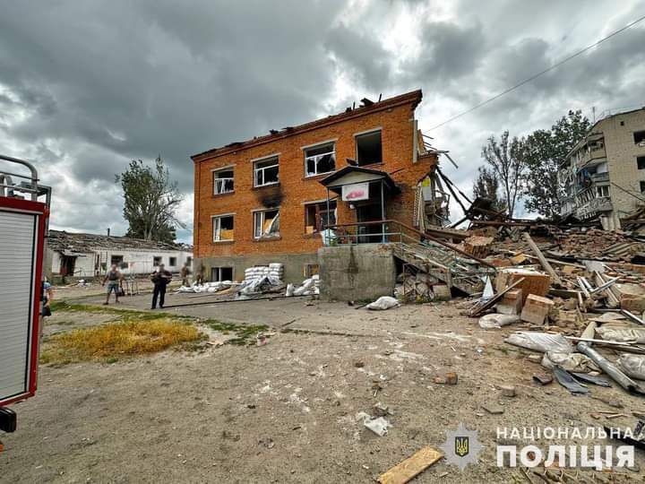 Разрушено здание в результате российского удара.  Фото: Национальная полиция
