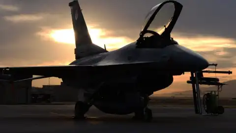Американский истребитель 4-го поколения F-16. Фото из открытых источников