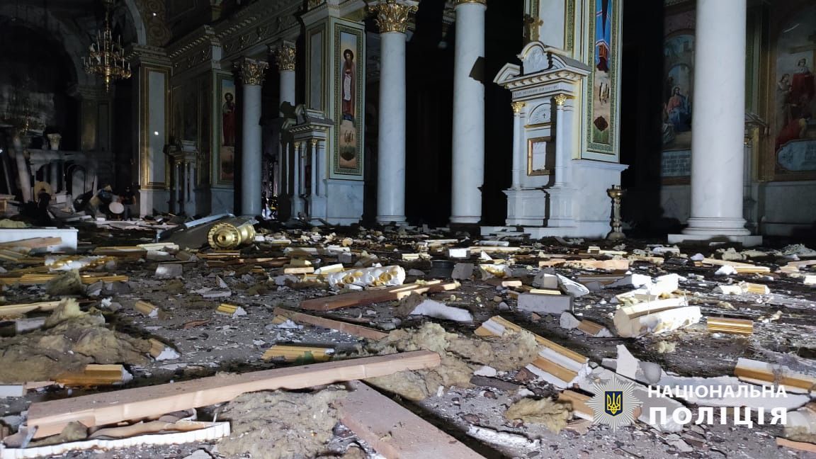 Наслідки удару по собору. Фото: Національна поліція