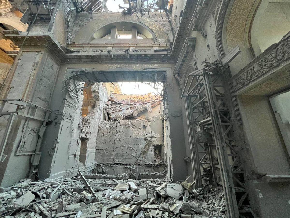 Разрушение в результате российской атаки.  Фото: facebook/Одесская епархия Украинской православной