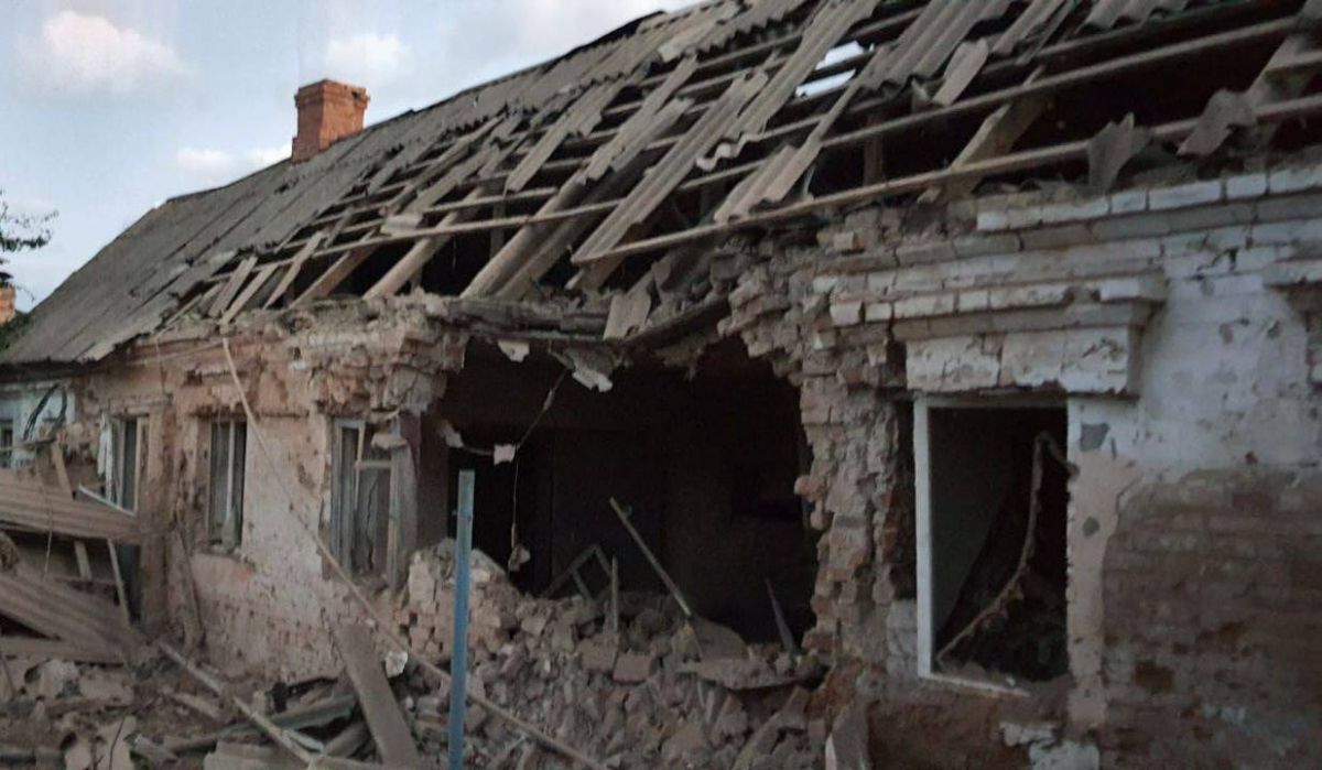 Наслідки атаки окупантів. Фото: Telegram/Сергій Лисак / Дніпропетровська ОДА (ОВА)