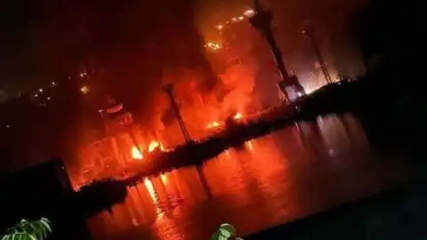 У Севастополі підбито десантний корабель і субмарину, Арестович хоче покарати Піпу за Цоя, Ющенку загрожує неприємний репутаційний статус