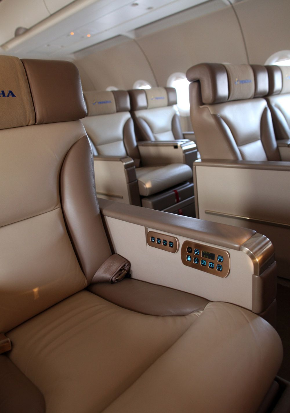 Второй салон самолета Airbus A319 CJ UR-ABA. Фото: Администрация президента Украины 2012 год