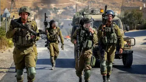 IDF expands its activities in Palestinian enclave: Israeli tanks enter Gaza Strip - media