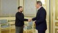 New head of British Foreign Ministry Cameron comes to Ukraine on his first foreign visit and meets with