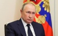 Putin gathers businessmen at night to announce tax increase - they applauded