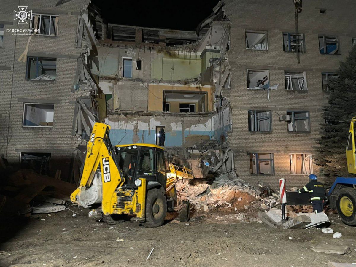 Наслідки атаки окупантів у Донецькій області. Фото: МВС України