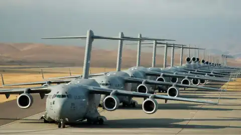 F-18, Apache, and Black Hawk aircraft: Ukraine requests new types of weapons from United States – Reuters