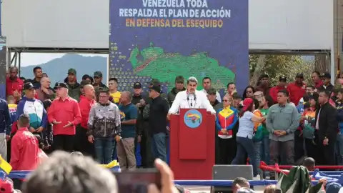 Putin's friend, Venezuelan President Maduro, annexes province of Esequiba from the neighboring Guayana