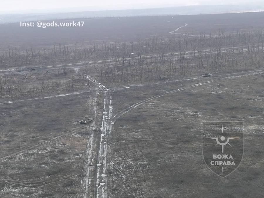 Знищена техніка окупантів на північ від Авдіївки. Фото: t.me/godsworkfpv