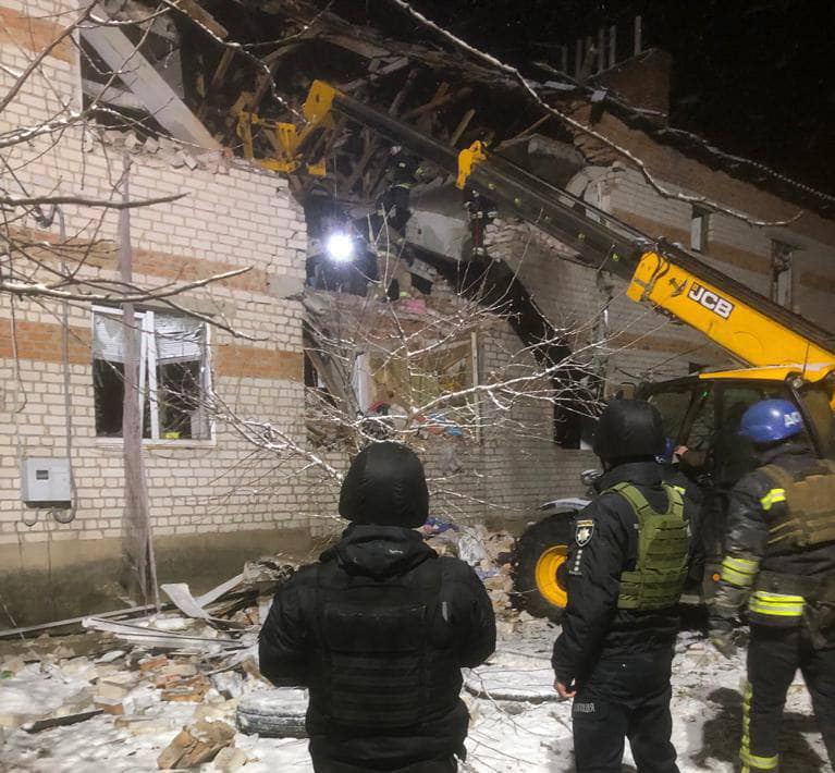 Сумщина. Наслідки влучання російського БПлА. Фото: facebook/МВС