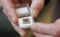 Chinese, U.S. scientists develop revolutionary graphene semiconductor.  Photo by Xinhua.