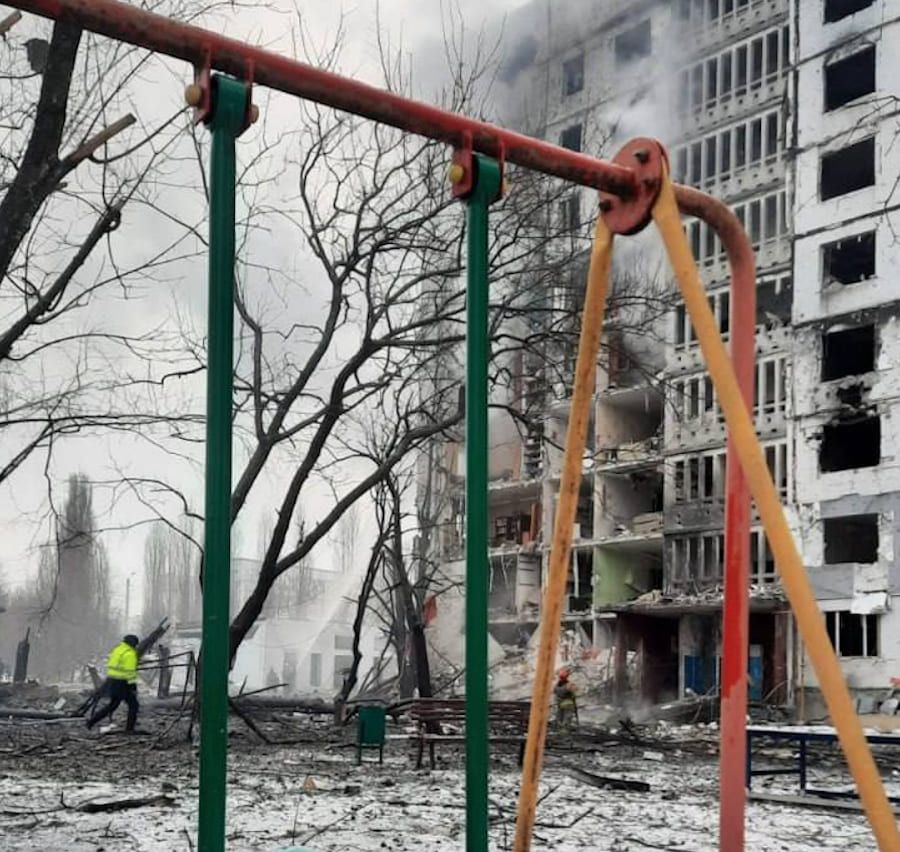 Наслідки ракетної атаки росіян. Фото: ГУ ДСНС