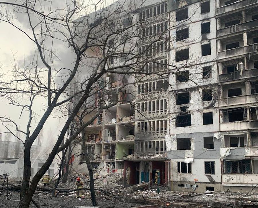 Наслідки ракетної атаки росіян. Фото: ГУ ДСНС