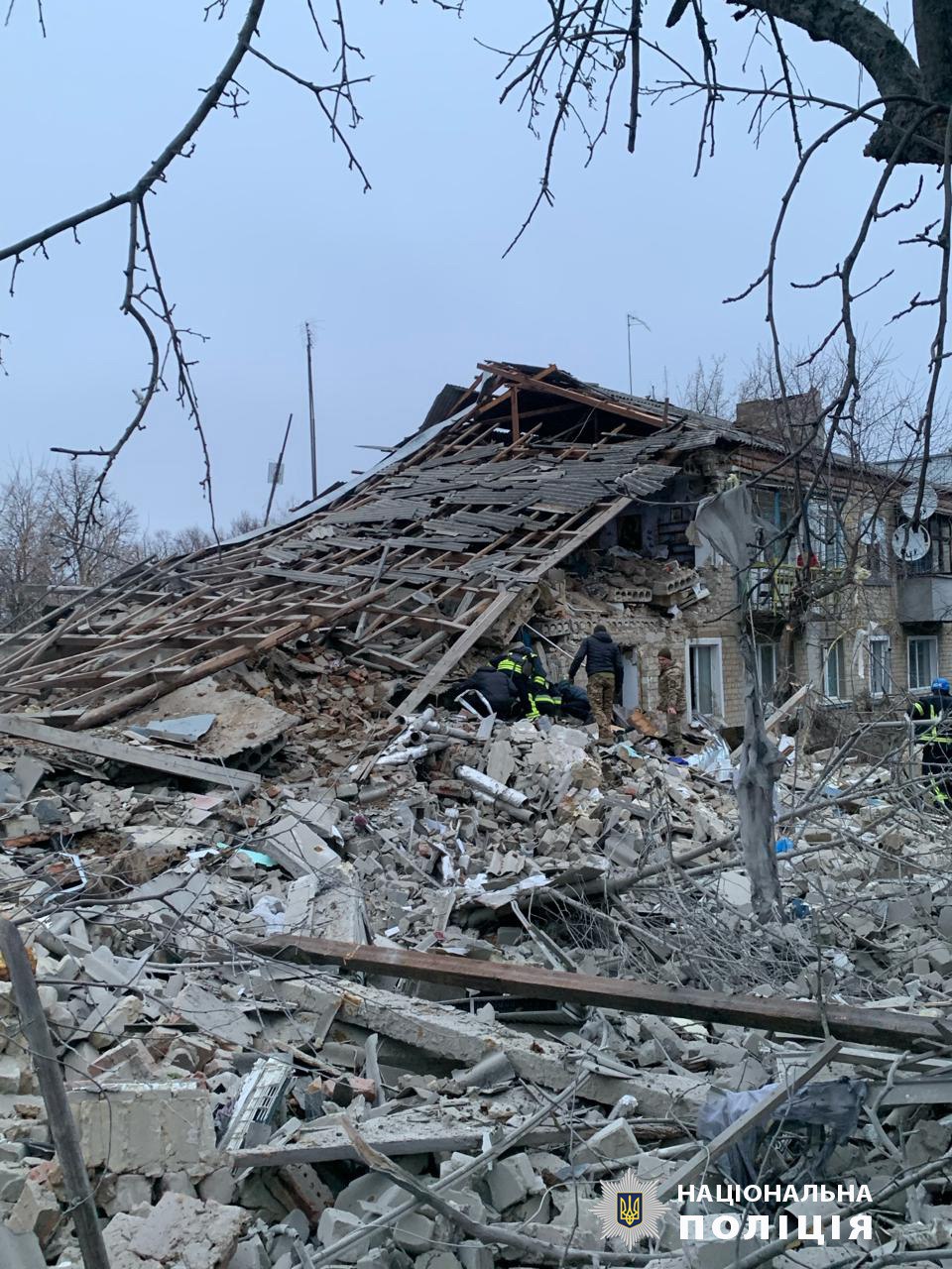 Великий Бурлук. Наслідки обстрілу. Фото: Поліція Харківської області