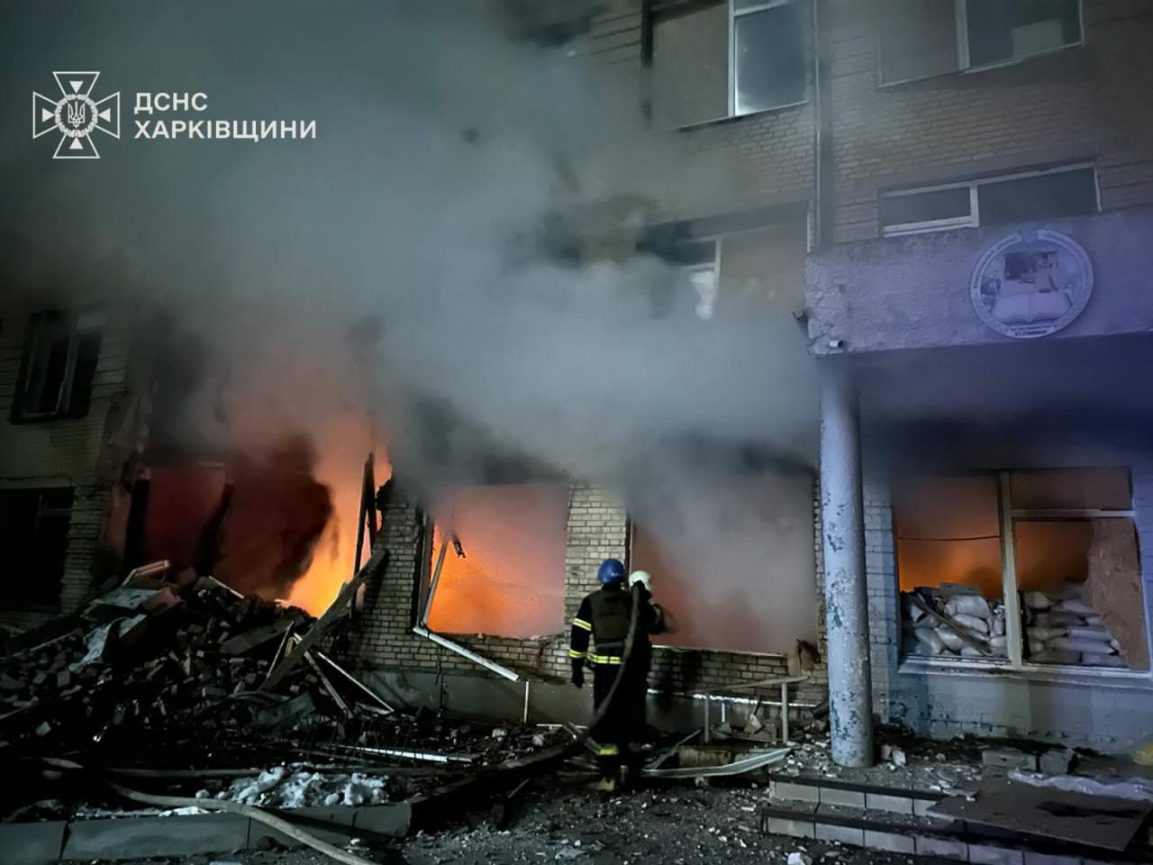 Наслідки обстрілу. Фото: МВС