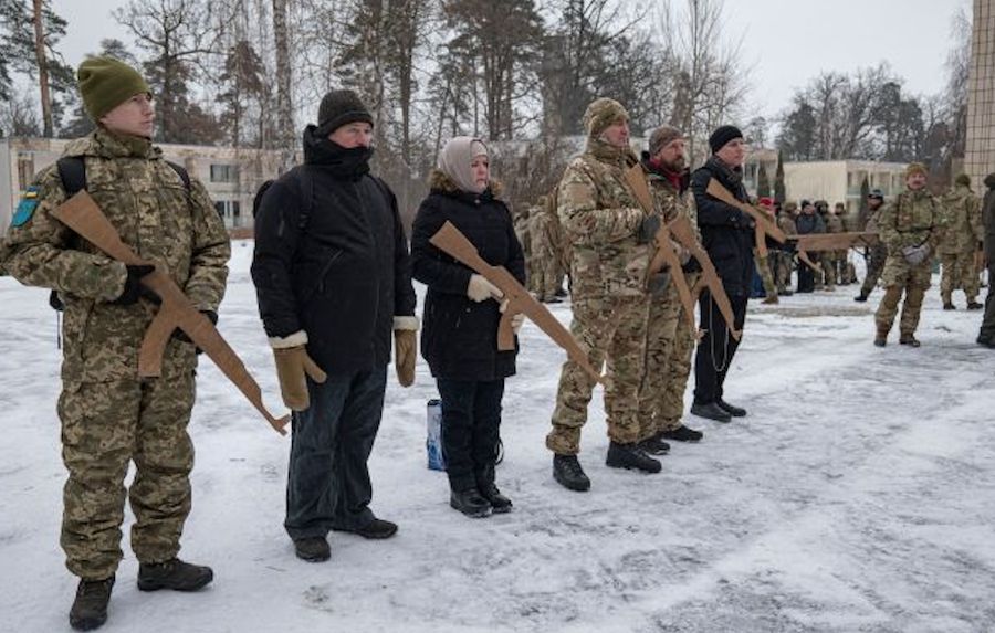 Тренування територіальної оборони напередодні повномасштабного вторгнення Росії. Фото з відкритих джерел