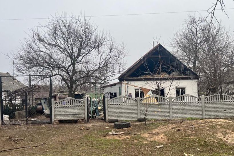 Наслідки обстрілів в Дніпропетровській області. Фото: Telegram/Сергій Лисак / Дніпропетровська ОДА (ОВА)
