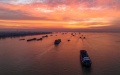 A scenery of the Yangtze river in Wuhu, east China's Anhui Province. Photo by Xiao Benxiang/Xinhua.