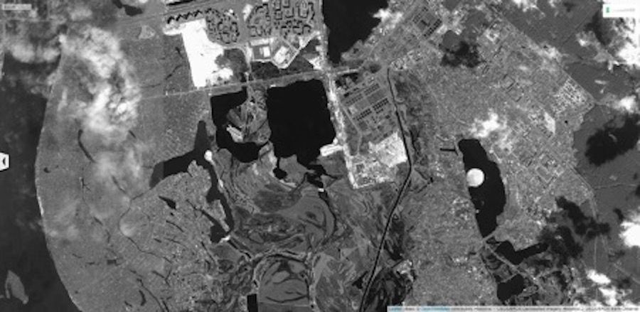 Супутниковий знімок 2005 року