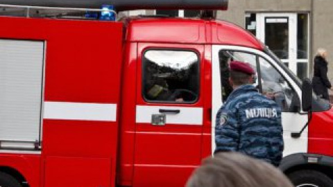 Взрыв прогремел в районе девятого-десятого этажей.