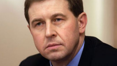Экс-советник президента РФ Илларионов: "Россия может воспользоваться открытием границы и направить в Украину грузовики с чем угодно внутри"