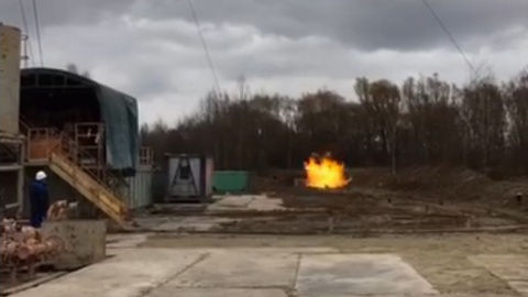 Величезний факел на цепемонии відкриття. Скріншот відео