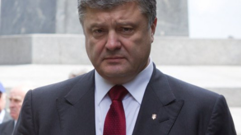 Порошенко: мой приказ в силе - сужать кольцо вокруг террористов