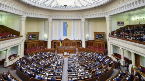 ​Яценюка відправили у відставку, а Гройсмана призначили новим прем'єром
