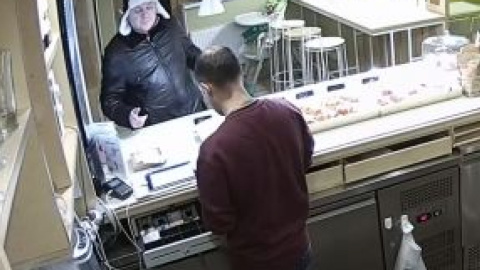 Жертвами злодія-гіпнотизера стали як мінімум 4 людини. Скріншот відео