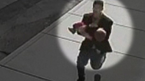 У США камера спостереження зняла спробу викрадення дитини