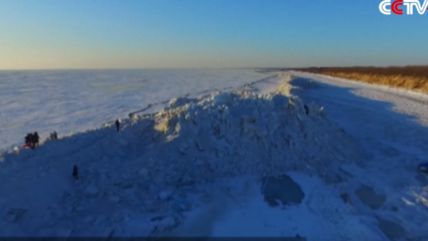 На кордоні Росії і Китаю виросла величезна крижана стіна