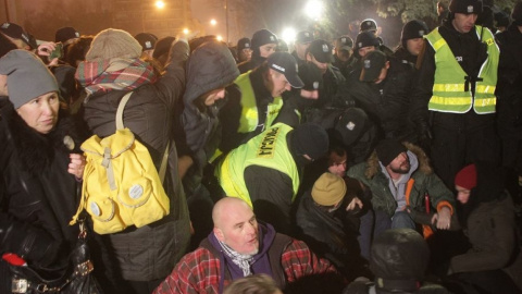 Протести в Польщі почалися в 20:00. Фото: wyborcza.pl
