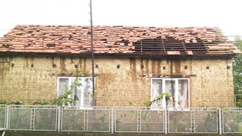 Град разрушил крыши. Фото: Мукачево.net