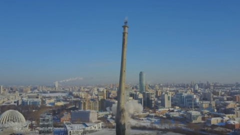 У Єкатеринбурзі підірвали телевежу. Скріншот youtube.com/ NakanuneTV