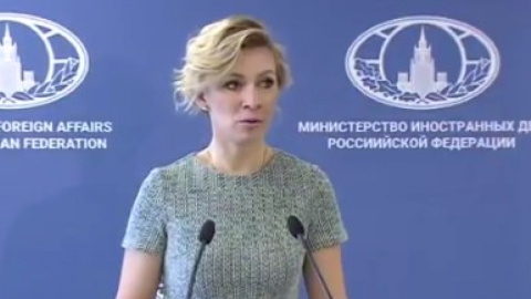 У Twitter з'явився жартівливий ролик про Захарову і "Росіійську Федерацію". Скріншот відео twitter.com/riarip/status/873078491591225345