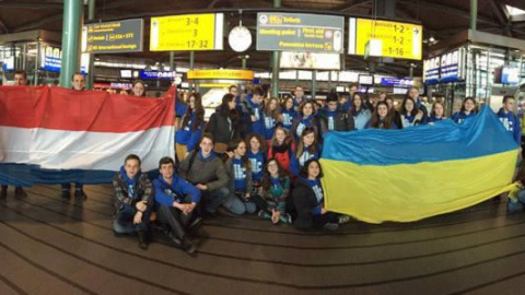 Українські студенти в поїздах агітували голландців за асоціацію України з ЄС