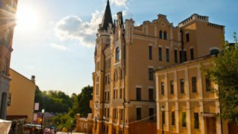 Замок Ричарда Львиное сердце на Андреевском спуске.