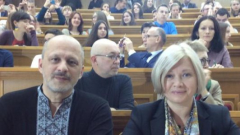 ​Відомі люди поділилися враженнями після написання радіодиктанту