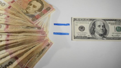 Проблеми з отриманням траншу від МВФ вплинуть на курс гривні, - Яресько