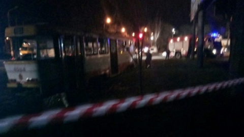 Трамвай горить. Фото: dumskaya.net