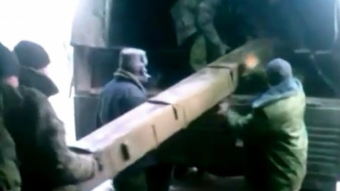 Бойовики показали "новорічні іграшки" з Росії