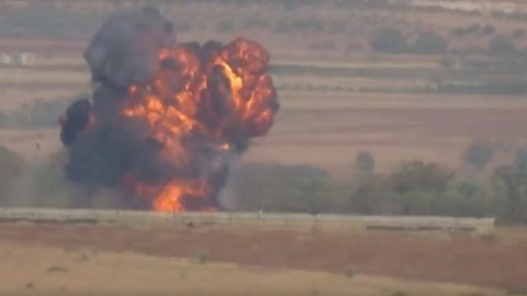 Свободная сирийская армия заявила о сбитом российском вертолете. Свободная сирийская армия сбила российский вертолет. Фото: скриншот Youtube