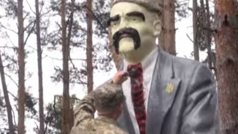 У Луганській області Леніна "декомунізували" в Шевченка