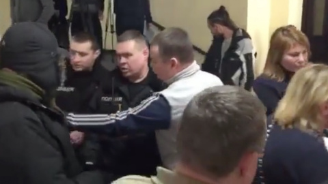 Шарпанина в Київраді. Скриншот видео