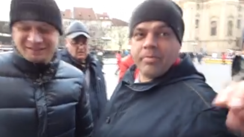 У Празі росіяни напали на українську акцію: опубліковано відео